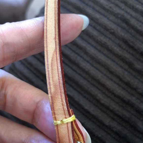 🌸🌸VINTAGE🌸🌸Louis Vuitton Delightful Mini POCHETTE + Bag Charm - Picture 11 of 16